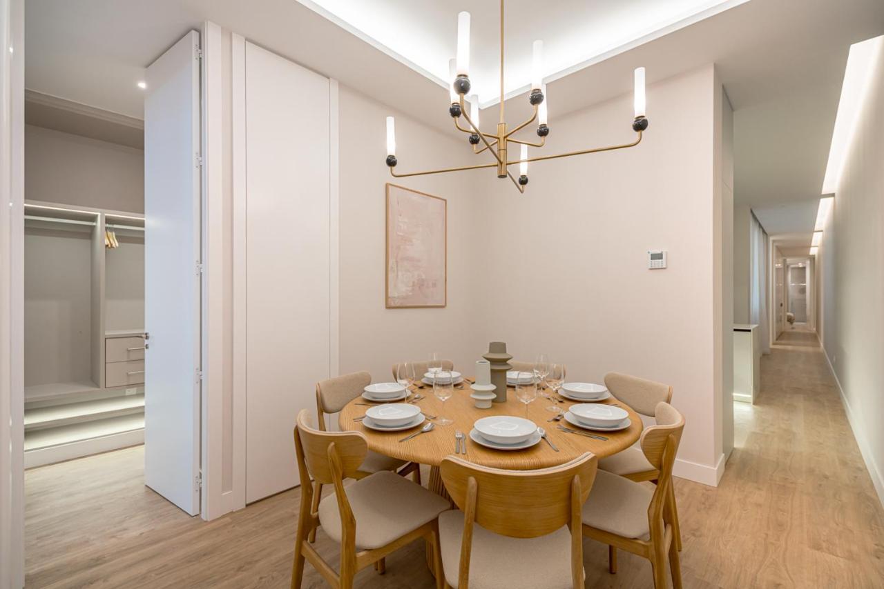 Apartment Lalatina Iv Calle Conde De Romanones 4br 4bh Madrid